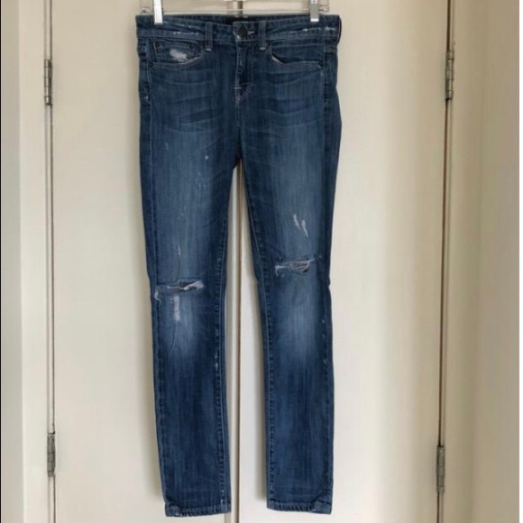 Vince Distressed Jeans - Picture 2 of 6